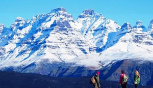 drakensberg-snow-capped-mountains